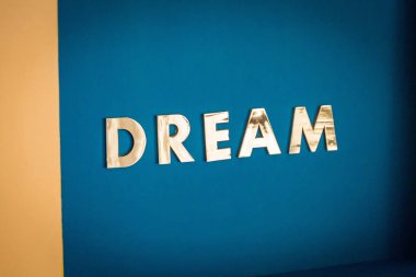 Rüyalar arka plan üzerinde yazıt