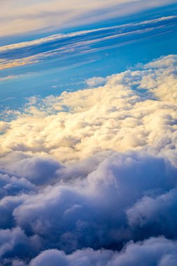 Gökyüzündeki güzel bulutlar 