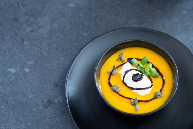 Lezzetli krem çorba