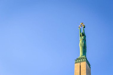  Milda Riga'nin merkezinde,