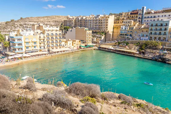 Xlendi Town, Xlendi Bay