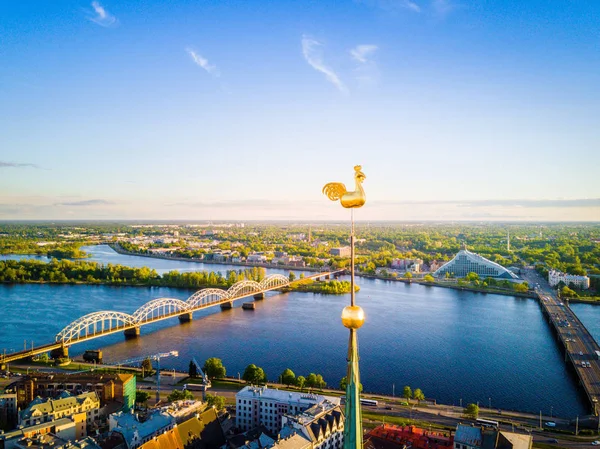 Vacker Natur Bakgrund Med Bridge — Stockfoto