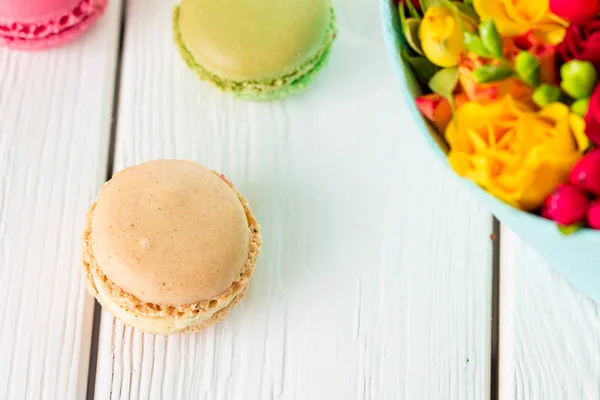 Delicious colorful macaroons — Stock Photo, Image