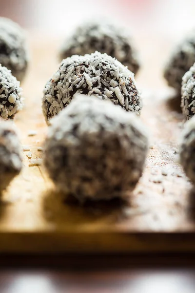 Deliciosas bolas de chocolate — Fotografia de Stock