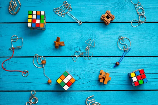 Rubiks küp arka plan üzerinde