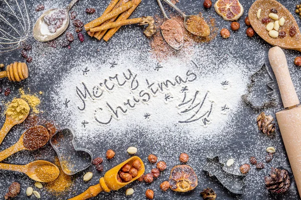 Steintafel mit Weihnachtsdekoration — Stockfoto