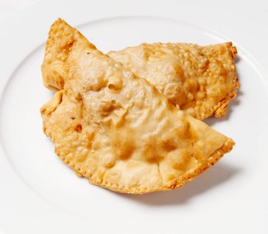 Petrol Fried empanada dolgulu