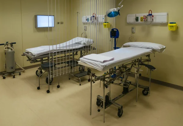 Équipement Dispositifs Médicaux Dans Salle Opération Moderne — Photo