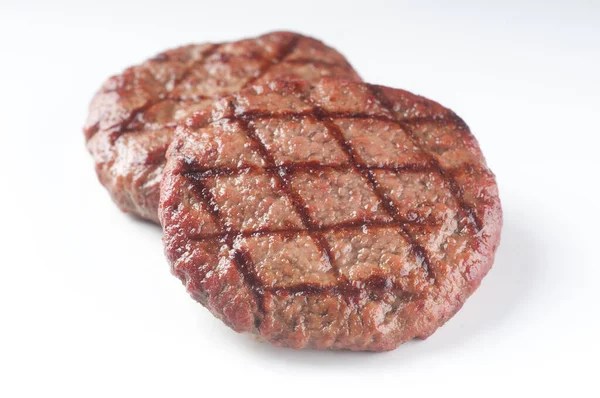 Leckere Gegrillte Rindfleisch Burger Auf Weißem Hintergrund Für Grafische Gestaltung — Stockfoto