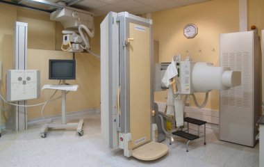 Klinik tanı için tıbbi x-ışını donanımı