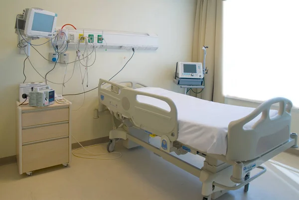 Moderna Confortable Habitación Hospital Equipada — Foto de Stock