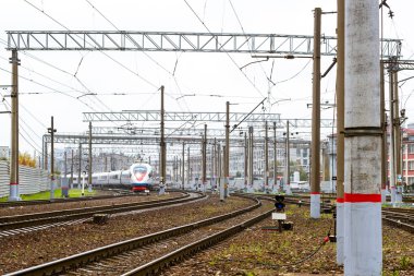 Yüksek hızlı elektrikli tren Sapsan