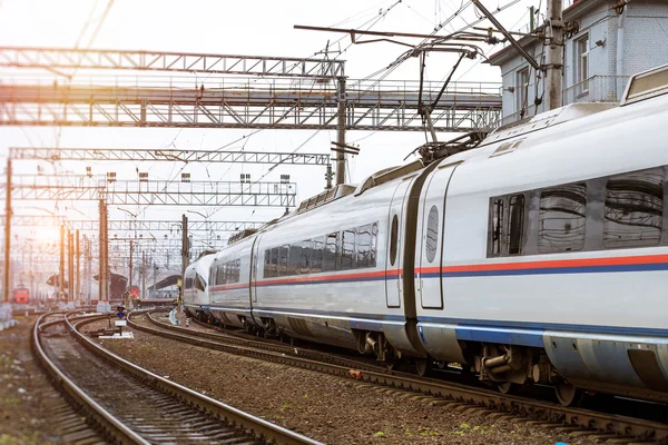 High-speed hybrid-electric train Sapsan — Stock fotografie