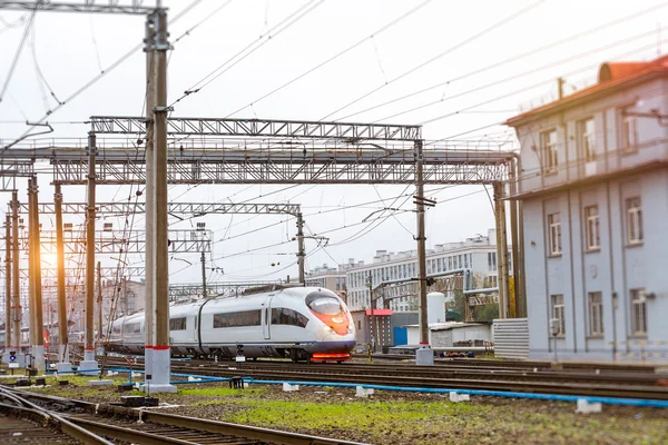 Comboio híbrido-elétrico de alta velocidade Sapsan — Fotografia de Stock