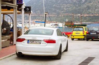 Audi A5 Mithos kumsalda Bali, Crete Park