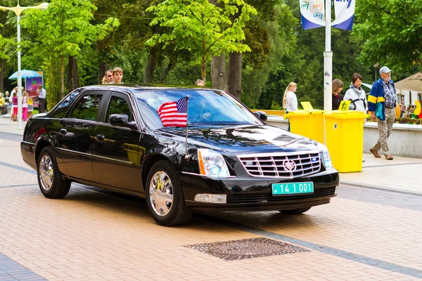 Cadillac carro americano em Palanga — Fotografia de Stock