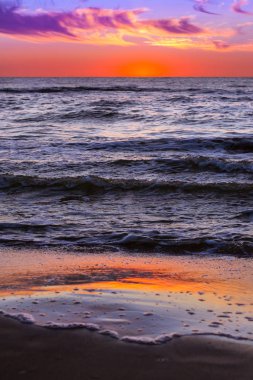 Günbatımında Baltık Denizi tatil Palanga, Litvanya