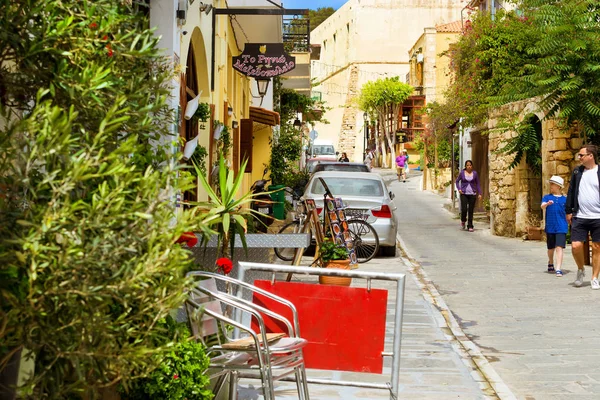 Resort klassische griechische Architektur. rethymno, beton — Stockfoto