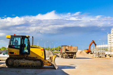 Traktör Kepçe, inşaat yüksek hızlı yol ile