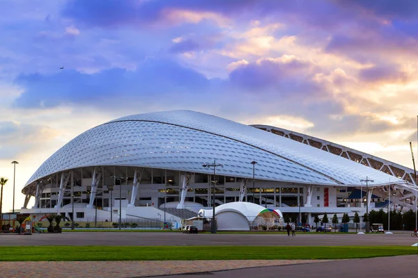 Estádio Olímpico de Fisht em Sochi, Adler, Rússia — Fotografia de Stock