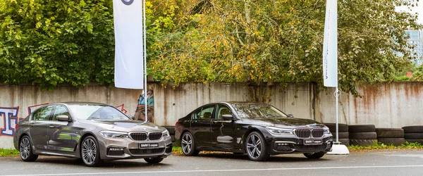 BMW carro série 5-7, fabricante alemão da Baviera — Fotografia de Stock
