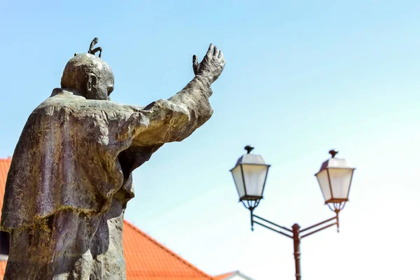Monument to pontiff Roman Pope, Bialystok, Poland — Stock Photo, Image