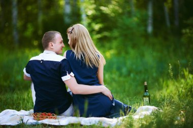 Balayı iki orman içinde