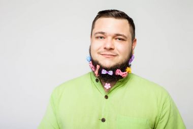 mutlu erkek saç klipler ile