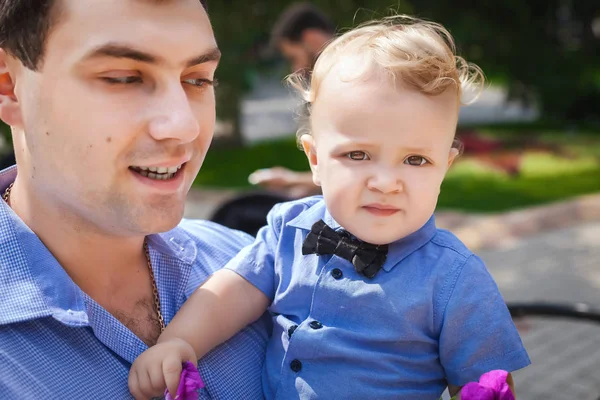 mutlu baba ve oğlu açık