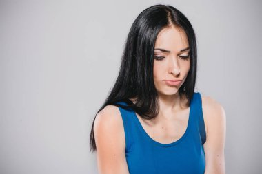 Genç üzgün modeli Studio