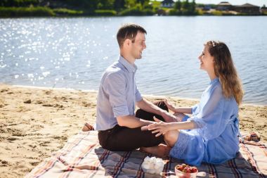gelecekte anne açık dinlenme