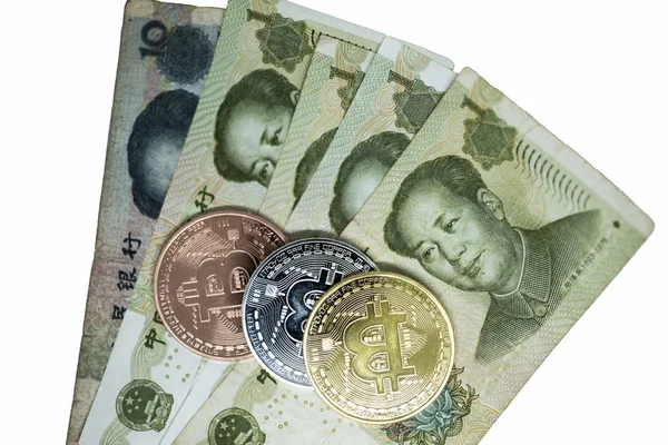 Yuan Chinois Bitcoin Pièces Gros Plan Sur Fond Blanc — Photo