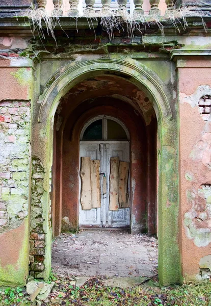 Old vintage doors — Stock Photo, Image