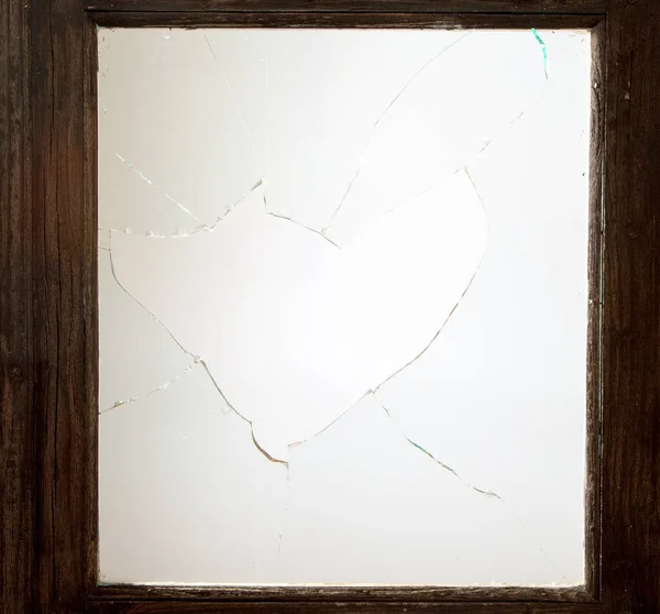 Broken window glass — Stock Photo, Image