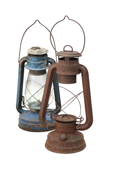 Gamla antika fotogen lanternor på vit bakgrund — Stockfoto