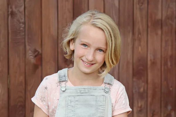 Beautiful Happy Blonde Girl Smiles Portrait Background Wooden Wall — Stock Photo, Image