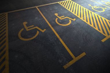 Engelli kişi otopark