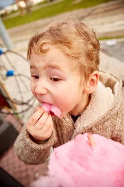 Corroios, Seixal, Setubal, Portugal, Lissabon Metropolitan Area - januari, 2018. Chocolade eerlijke van Corroios Feira Ken chocolade is een populaire jaarlijks evenement. — Stockfoto