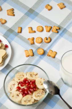 Anneler Günü tebrik. Anne coocies koydu ifade seviyorum