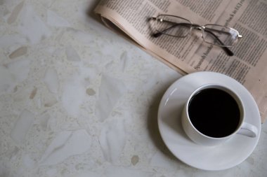 sabah gazetesi ile kahve