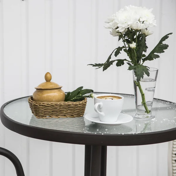 3D rendering daglicht in woonkamer met leuke decoratie en ... 3D rendering daglicht in woonkamer met leuke decoratie en ...