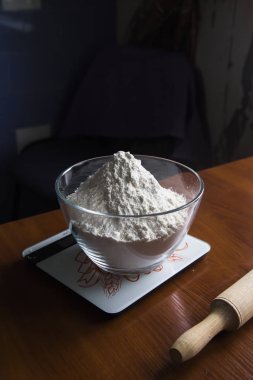 Ev yapımı ekmek bütün aile için pişirme