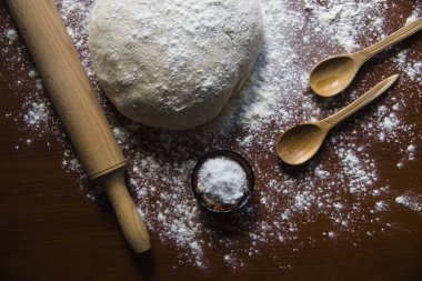 Ev yapımı ekmek bütün aile için pişirme