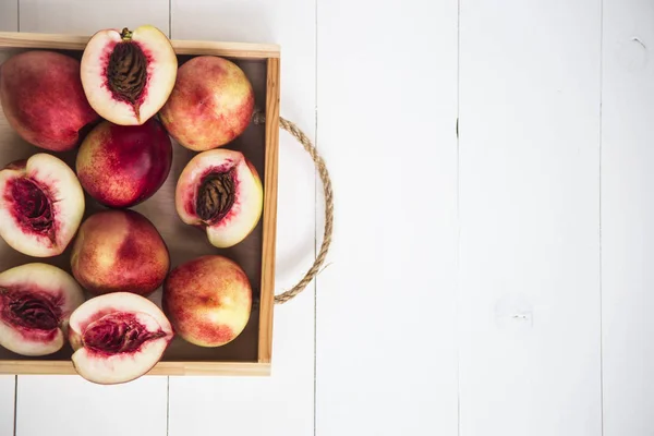 Nectarinas de verano frutas saludables de temporada — Foto de Stock