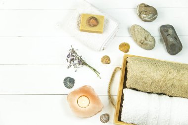 bedeniniz ve rahatlama için aksesuarlar için bakmakta Tema