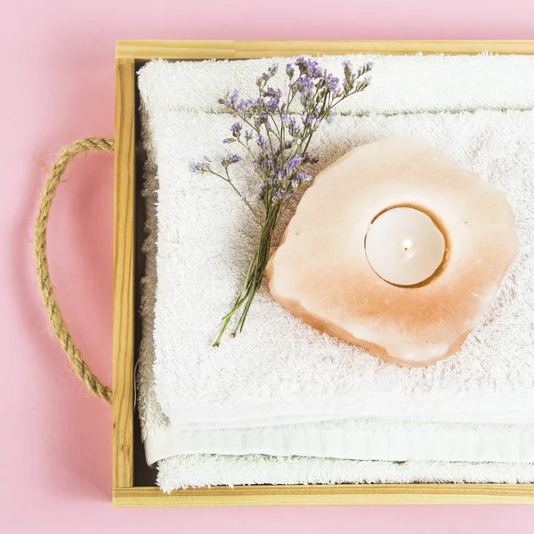 bedeniniz ve rahatlama için aksesuarlar için bakmakta Tema