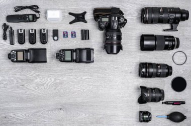 profesyonel fotoğrafçı fikir aksesuar arka plan ile