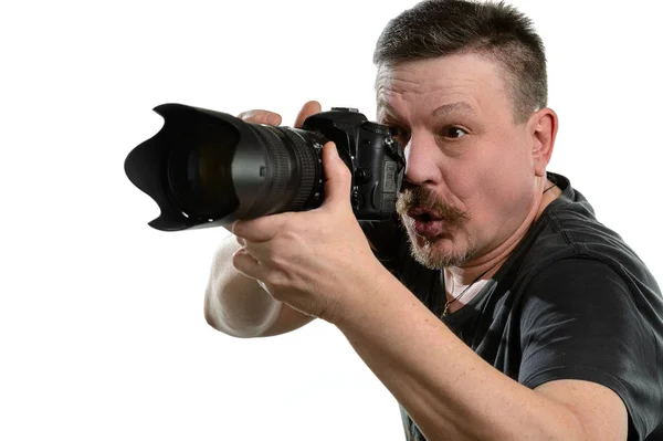 portre fotoğrafçısı izole bir arka plan üzerinde bir kamera ile