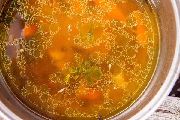 Eine Hühnersuppe — Stockfoto