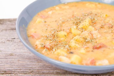 split bezelye çorbası